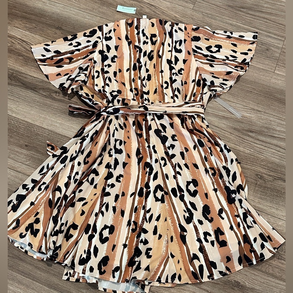 NWT! Hutch Anthropologie Blaise Wrap Dress Leopard Pattern Size 1X - Picture 5 of 10